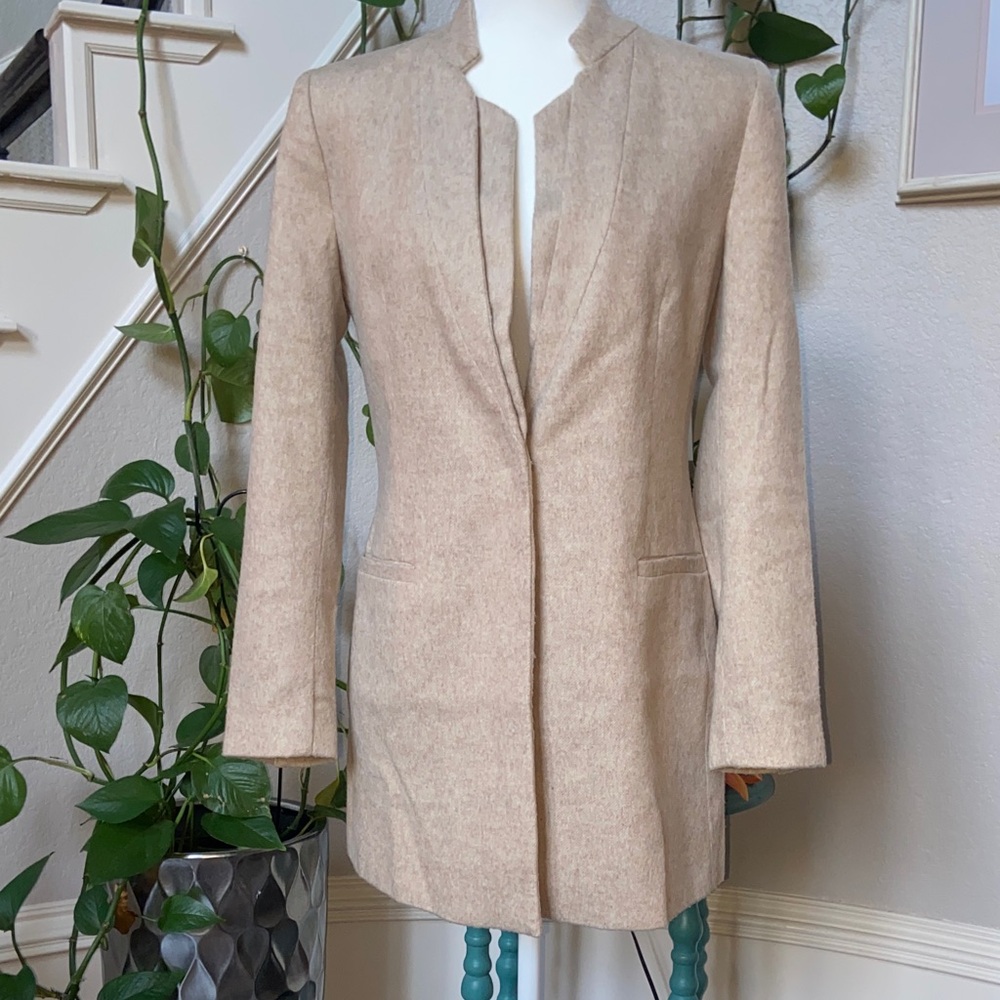 Sale! Elegant Tan Women's Coat, Zara, size M - Picture 1 of 10